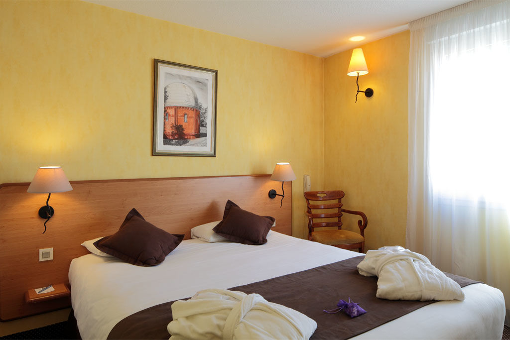 Hotel Innes By Happyculture Toulouse Bagian luar foto