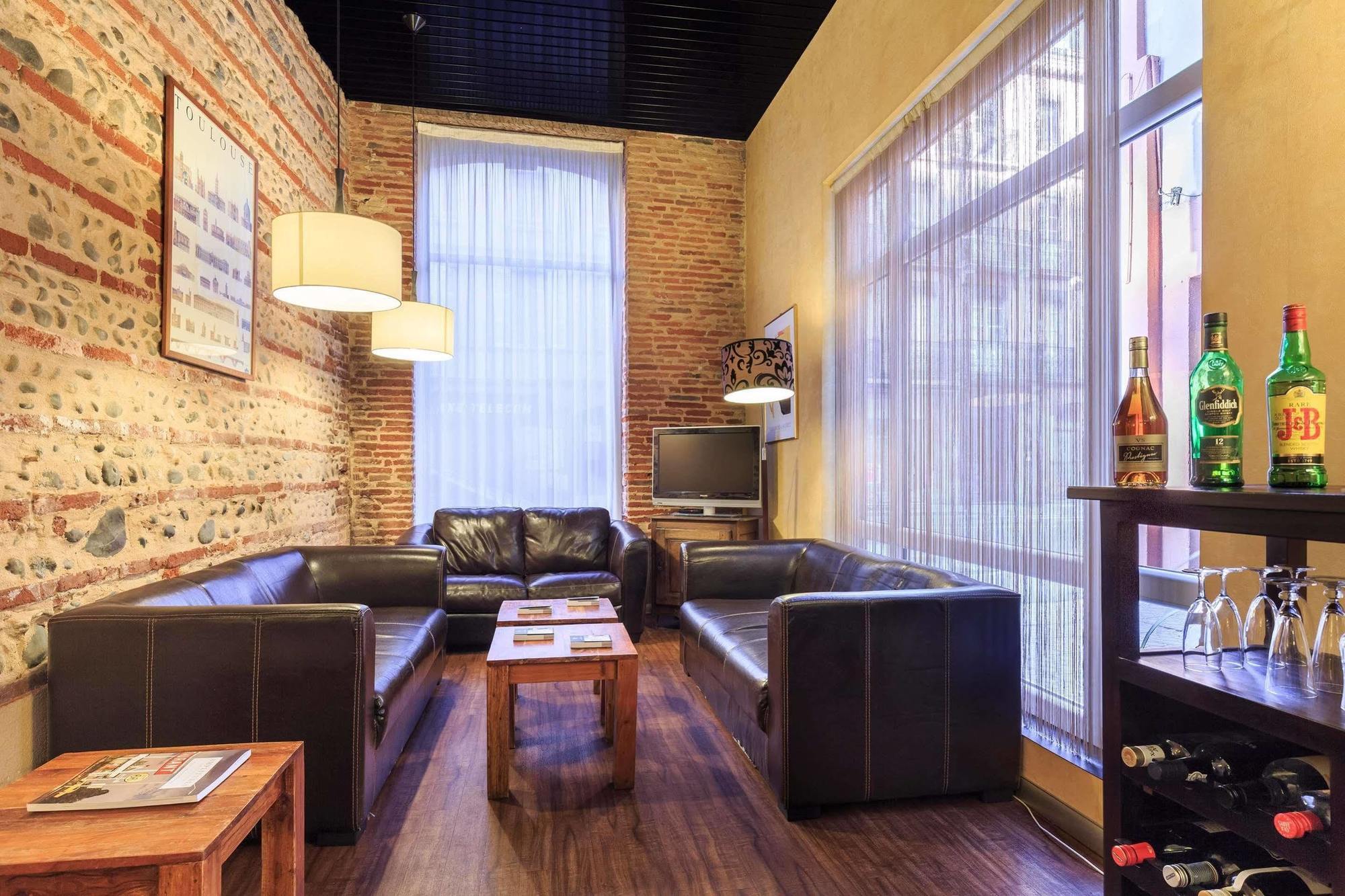 Hotel Innes By Happyculture Toulouse Bagian luar foto