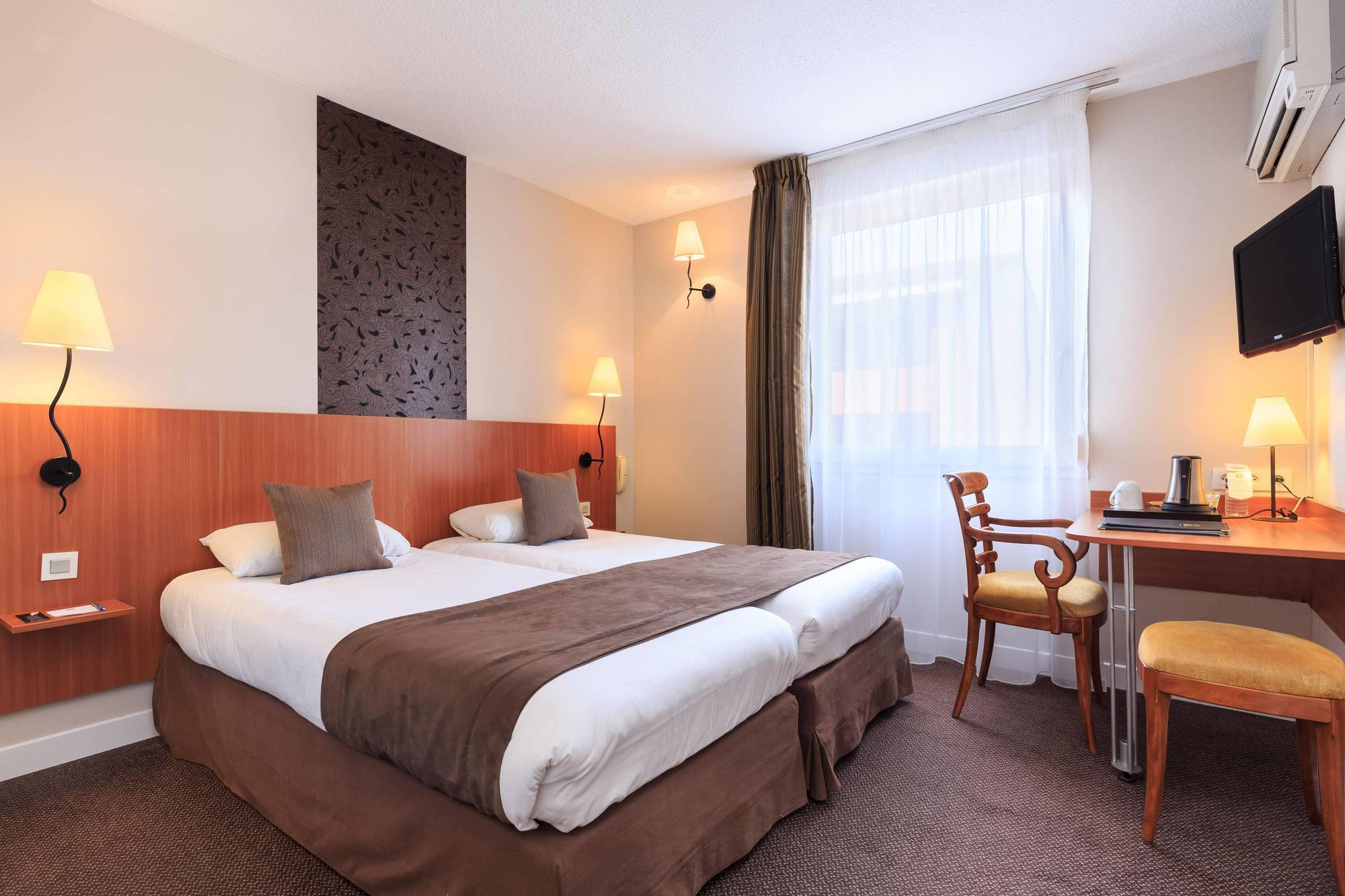 Hotel Innes By Happyculture Toulouse Bagian luar foto