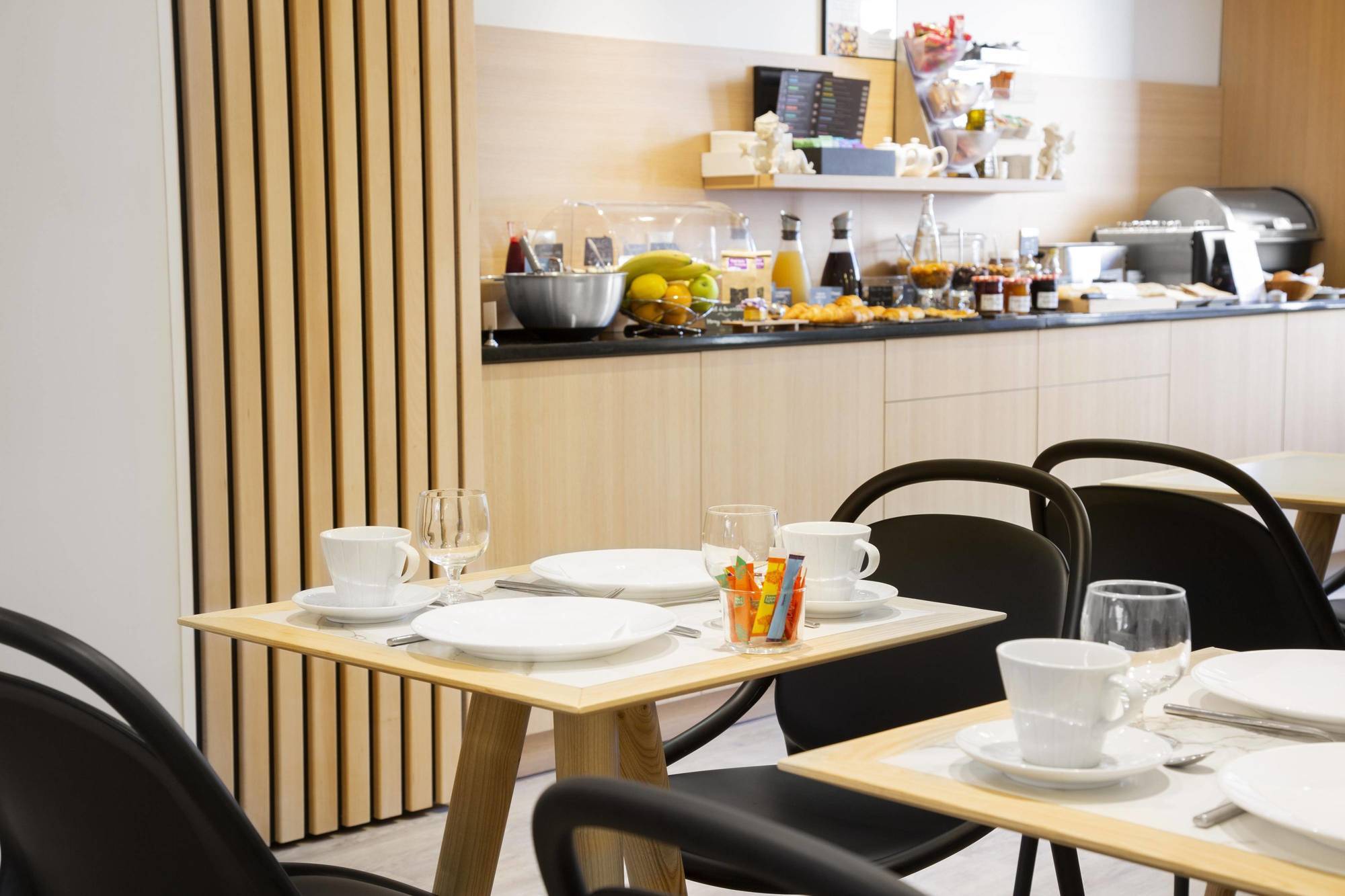 Hotel Innes By Happyculture Toulouse Bagian luar foto